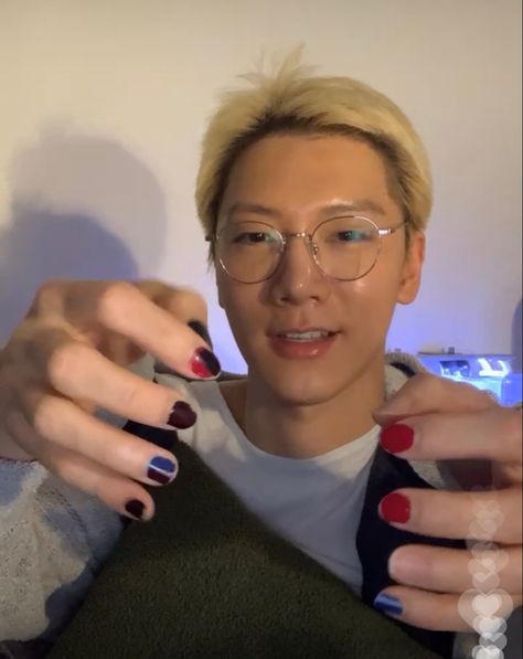 Kpop Idols Nails, Nct Nails, Kpop Besties, Idol Nails, Ten Nails, Ten Lee, Ten Chittaphon, Nct Ten, Vibrant Nails