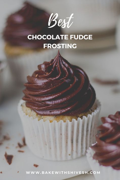 Hot Fudge Buttercream Frosting, Homemade Fudge Icing, Fudge Ganache Frosting, Chocolate Fudge Buttercream Frosting, Fudge Chocolate Frosting, Fudge Frosting For Cake, Best Chocolate Fudge Frosting, Chocolate Frosting For Cupcakes, Chocolate Fudge Frosting Recipe