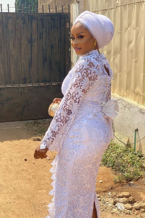 Ash Lace Dress Styles, White Cord Lace Gown Styles Aso Ebi, White Lace Dress Styles Nigerian Asoebi, White Cord Lace Styles, Latest White Lace Styles, Cord Lace Gown Styles Nigerian, Cord Lace Gown Styles Aso Ebi, White Lace Gown Styles Nigerian, White Lace Dress Styles Ghana