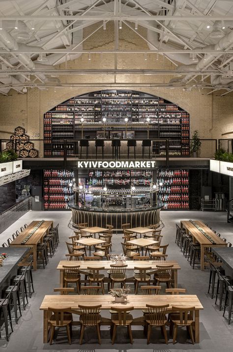 Kyiv Food Market by balbek bureau. Photo by Yevhenii Avramenko. Market Hall Design, Food Market Architecture, Food Warehouse, Marble Bar, Communal Table, Food Hub, Royal Park, Hall Design, Food Hall