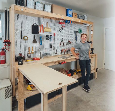 15 Easy Workbench Improvements | Upgrading The Garage Workbench - Wilker Do's Tool Bench Garage, Garage Work Benches, Home Workshop Garage, Craft Bench, Crafting Workshop, Garage Workbench Ideas, Garage Bench, Workbench Diy, Workbench With Storage