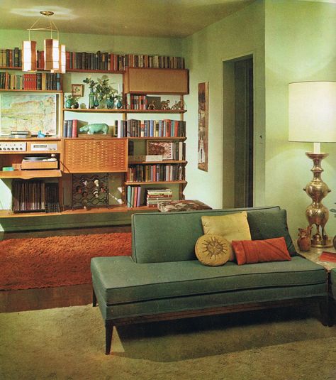 Interior Decoration A to Z from Betty Pepis 1965 | Susana López García | Flickr 1960s Living Room, 1960s Interior, Sala Vintage, 60s Interior, Furnitur Ruang Keluarga, 1960s Home, 70s Interior, Living Tv, Retro Interior Design