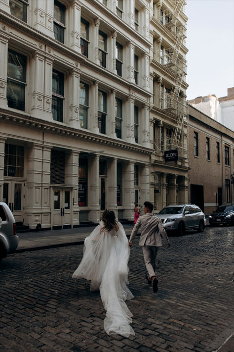 Romantic City Wedding, Soho Nyc Photoshoot, New York Elopement Photography, Classic Nyc Wedding, Editorial Style Photography, Nyc Wedding Photoshoot, New York City Wedding Photos, New York City Wedding Aesthetic, Soho Nyc Engagement Photos