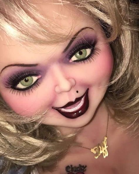 Tiffany Halloween Costume Makeup, Bride Of Chucky Makeup Make Up, Chuckys Bride Costume Makeup, Tiffany Chucky Makeup Look, Tiffany Costume Ideas, Tiffany Ray Aesthetic, Tiffany Costume Makeup, Tiffany From Chucky Makeup, Bride Of Chucky Cosplay