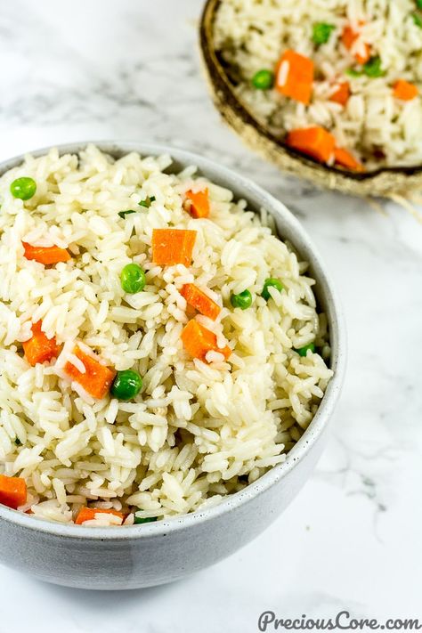 Easy Coconut Rice, Rice With Vegetables, Open A Coconut, Veggie Rice, Coconut Rice Recipe, Coconut Milk Recipes, Jollof Rice, Vegetable Rice, Coconut Rice