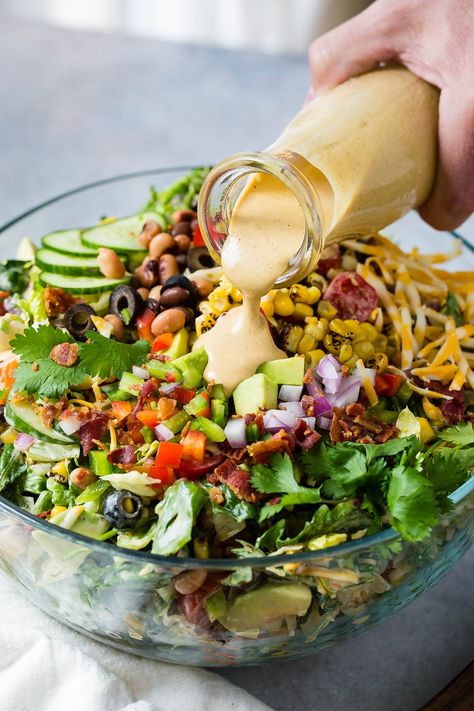 Filling Salads Healthy, Salad Types, Cowboy Salad, Recipe Vegetables, Suddenly Salad, Bean Dishes, Spring Lunch, Roasted Vegetable Salad, Green Salads