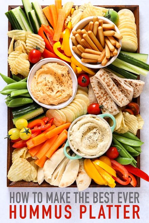 Hummus Platter, Charcuterie Party, Poolside Snacks, Resep Salad, Veggie Platters, Vegetable Platter, Snack Platter, Work Lunches, Moms Birthday