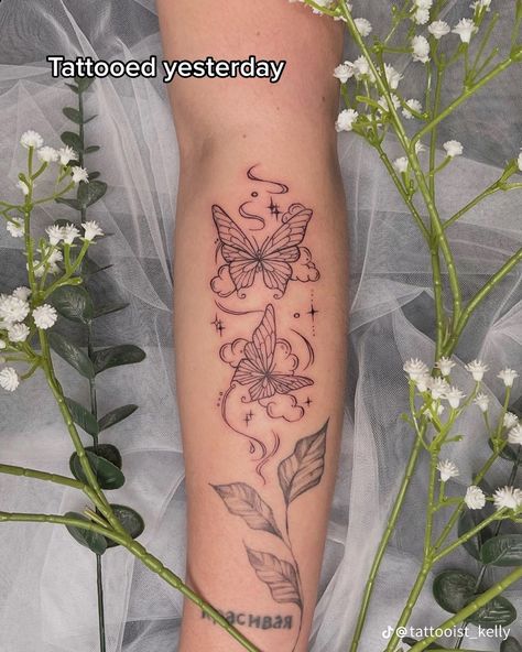 Women Outline, Butterfly Thigh Tattoo, Feminine Cross Tattoo, Font Tato, Sparkle Tattoo, Mystical Tattoos, Wrap Tattoo, Forarm Tattoos, More Feminine