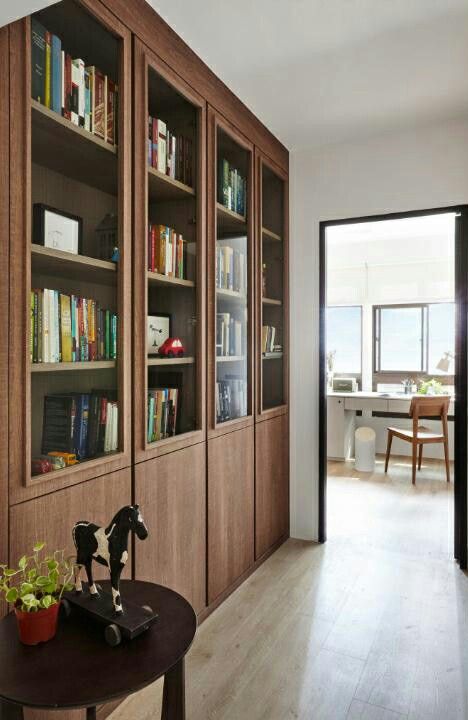 Glass Bookshelves, Bookcase With Glass Doors, Living Room Built Ins, Built In Cabinet, Small Home Offices, Bookcase Design, Mudroom Design, Home Library Design, Bookshelf Design