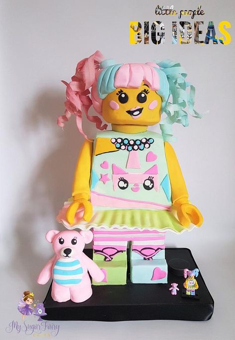 Lego Girls Cake, Lego Collaboration, Unikitty Party, Lego Friends Cake, Roblox Cakes, Lego Friends Birthday Party, Cake Lego, Lego Friends Birthday, Kid Cakes