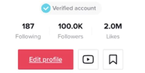 100 000 Followers Tiktok, 10k Tiktok Followers Aesthetic, 1 Million Tiktok Followers, Tiktok 1m Followers, Tik Tok Followers Aesthetic, 100k Tiktok Followers Aesthetic, Manifesting Tiktok Fame, Social Media Fame Vision Board, 1 Million Followers Tiktok Aesthetic