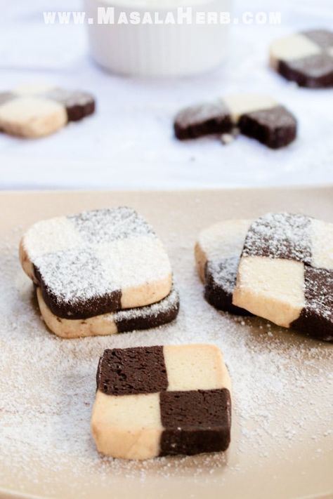 Easy Checkerboard Cookies - German Recipe step by step [+Video] made from scratch with the easy to understand instructions. Checkerboard cookies are also known as black and white cookies, Schwarz-weiß-gebäck in german. www.MasalaHerb.com #cookies #blackandwhite #checkered #masalaherb Black White Cookies, Black And White Cookie Recipe, Checkerboard Cookies, Checkerboard Cake, White Cookies, German Cookies, Black And White Cookies, Recipe Step By Step, Recipe Steps