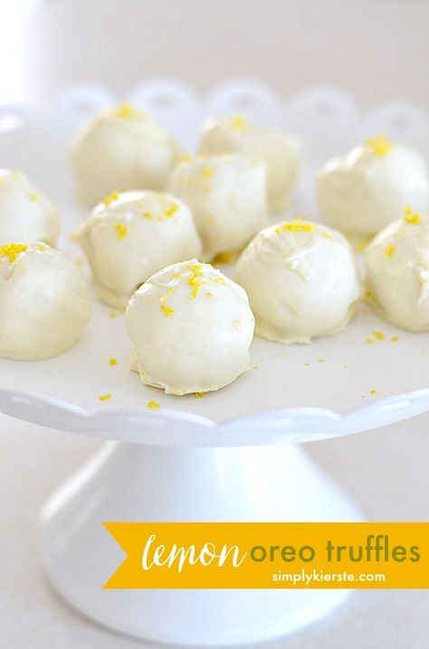 Lemon Oreo Truffles | simplykierste.com Lemon Oreo Truffles, Lemon Oreo, Oreo Truffles Recipe, Dessert Oreo, Coconut Dessert, Chocolate Candy Recipes, Truffles Recipe, Easter Menu, Truffle Butter