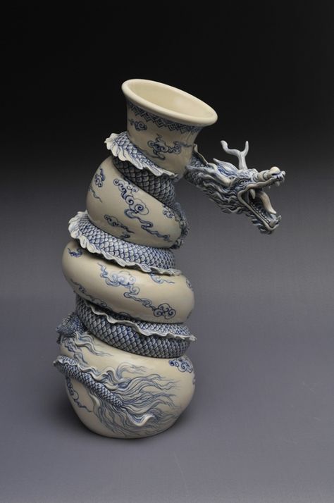 sculpture Pottery ceramics Blue and White chinese china dragon tradition Johnson Tsang, Cerámica Ideas, Dragon Sculpture, Tanah Liat, Pottery Sculpture, Ceramics Projects, Chinese Ceramics, Ceramics Ideas Pottery, Keramik Vase