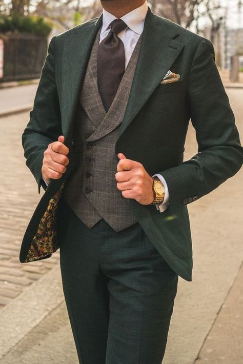 Forest Green Wedding Outfit, Men Green Wedding Outfit, Different Wedding Suits For Men, Wedding Suit Styles For Men, Deep Green Groom Suit, Green And Brown Tuxedo Wedding, Men Suits Style Wedding Groom Attire, 2023 Mens Suits, Man Suit For Wedding