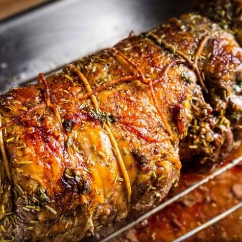 Roasted Boneless Leg of Lamb with Rosemary and Garlic Roasted Leg Of Lamb With Potatoes, Rolled Leg Of Lamb Recipe, Stuffed Leg Of Lamb Recipes, Stuffed Lamb Leg, Stuffed Lamb Roast, Deboned Leg Of Lamb Recipes, Boneless Lamb Loin Roast Recipes, Lamb Loin Roast Recipes, Boneless Leg Of Lamb Recipes