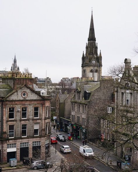 A Must-See Guide to Aberdeen — exploring edinburgh Aberdeen University Aesthetic, Aberdeen Scotland Aesthetic, Aberdeen Aesthetic, Pretty Locations, Uk Roadtrip, Edinburgh Winter, Aberdeen Washington, Scotland Fall, Aberdeen University