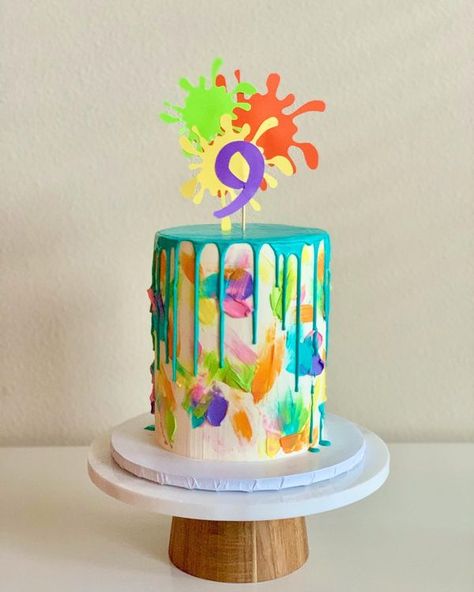 Painting Themed Cake, Art Themed Cake, Paint Party Food Ideas, Slime Birthday Cake, Art Party Cake, Paint Splatter Cake, Art Party Cakes, Happy Birthday Painting, Splatter Cake