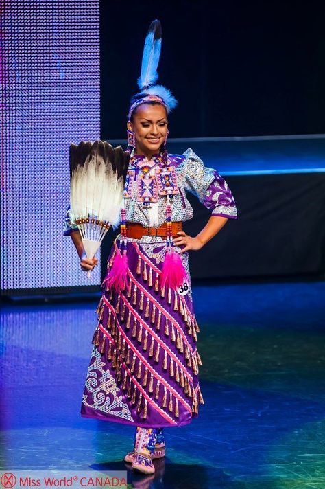 Native American Jingle Dress, Jingle Dress Dancer, Powwow Outfits, Dancing Photography, Native American Dance, Native American Dress, Powwow Regalia, Jingle Dress, Native American Regalia