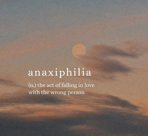 Pretty Words For Beautiful, Aesthetic Nouns, Rare Words For Love, Word That Have Deep Meaning, English Fancy Words, Anagapesis Quotes, Beautiful Words About Love, Unusual Words Feelings, Words And There Meanings