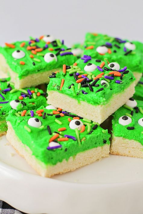 Halloween Sugar Cookie Bars - The Baker Upstairs Halloween Cookie Bars, Swig Sugar Cookies, Cranberry Orange Shortbread Cookies, Lavender Shortbread Cookies, Turtle Brownies, 31 Years Old, Halloween Sugar Cookies, Delicious Christmas Cookies, Chocolate Sugar Cookies