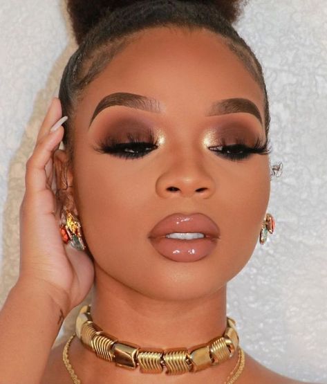 Make Up Learning, Natural Looking Makeup Black Women, Evening Makeup Looks For Black Women, Chocolate Makeup Looks Black Women, Wedding Makeup Looks Black Women, Neutral Eyeshadow Looks Black Women, Neutral Full Glam Makeup, Brown Smokey Eye Makeup Black Women, Nude Lip Black Women