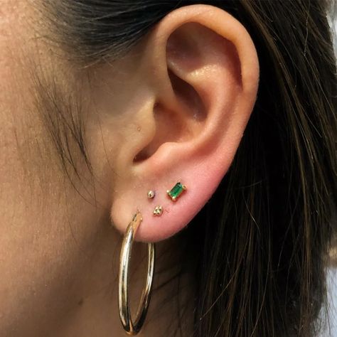 Ear Piercings For Thick Lobes, Different Ear Piercings Ideas, Constellation Piercing, Piercing Lobe, Constellation Piercings, Ear Peircings, Types Of Ear Piercings, Ear Lobe Piercings, Ear Piercings Helix