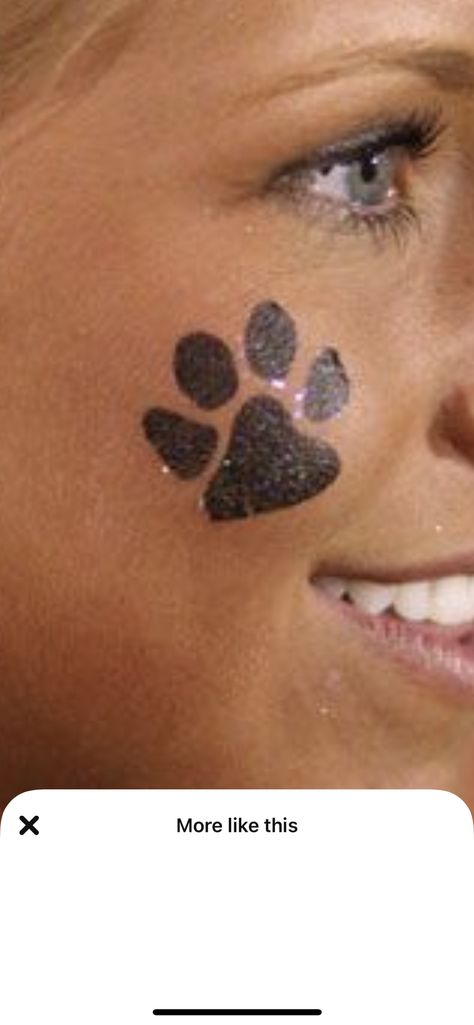 Paw Print Face Paint Easy, Halloween Dog Makeup Puppy Face, Paw Print Makeup, Dog Face Paint Easy, Paw Print Face Paint, Bluey Face Painting Ideas For Kids, Puppy Dog Face Paint, Easy Animal Face Paint, Simple Face Painting Ideas For Kids