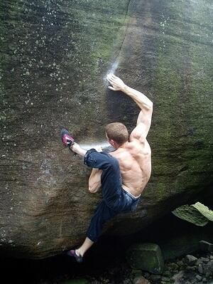 Trad Climbing, Climbing Gear, Rock Climbers, Ice Climbing, Outdoor Research, Strong Muscles, Peak District, Mountain Climbing, Dynamic Poses