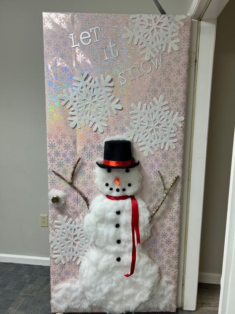 Christmas Door Decorating Contest Winter Wonderland, Walking In A Winter Wonderland Door, Christmas Door Decorating Contest Office Medical Clinic, Frosty The Snowman Door Decoration, Christmas Door Decorating Contest Office Medical, Snowman Doors, Door Decorations Contest, Corporate Holiday Party Themes, Classroom Christmas Gifts