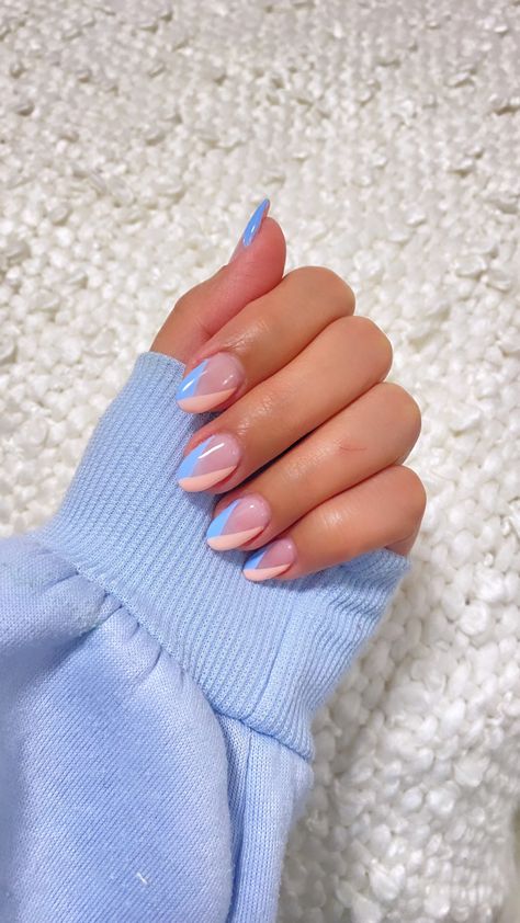 Blue And Pink Gel Nails Ideas, Light Pink And Blue Nail Design, Almond Nails Blue And Pink, Pastel Blue Summer Nails, Pale Blue And Pink Nails, Pink And Blue Nail Designs Ideas, Peach Blue Nails, Classy Gender Reveal Nails, White Pink And Blue Nails