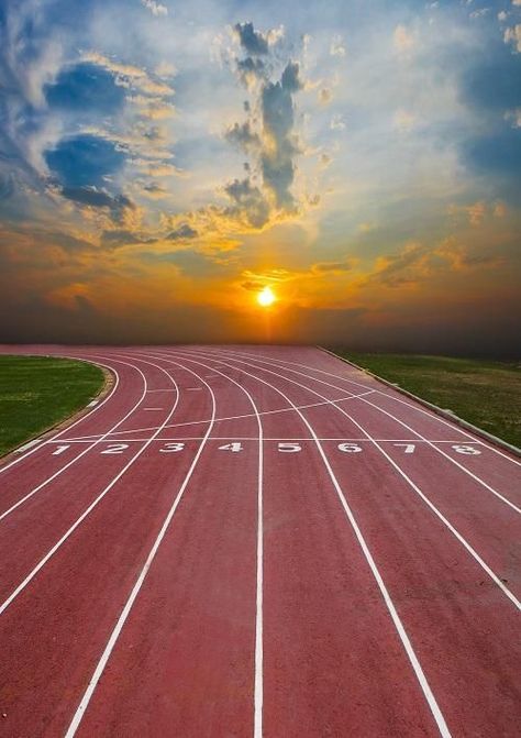 Sports Backdrop, Galactik Football, Track Background, Track And Field Sports, Track Quotes, Athletics Track, Running Photography, Track Pictures, Dynamo Dresden