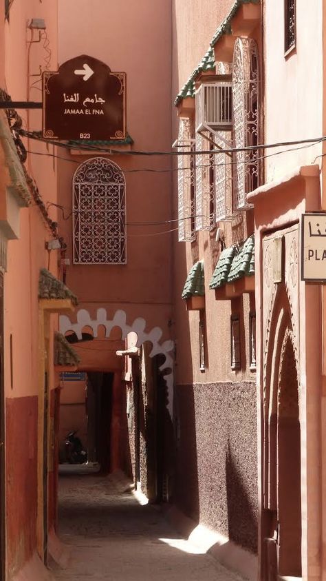 #pink #street #streetstyle #aesthetic #pinkstuff #beauty #landscape #photography #maroc Marrakech Morocco Aesthetic, Moroccan Street, Marrakesh Travel, Morocco Aesthetic, Streetstyle Aesthetic, Moroccan Aesthetic, Marrakech Travel, Pink Street, Middle Eastern Culture