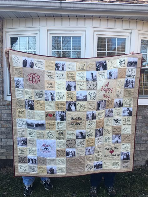 Guest Book Blanket Wedding Quilts, Wedding Guest Book Quilt Ideas, Wedding Quilt Quest Book, Quilt Square Wedding Guest Book, Guest Book Ideas For 50th Anniversary, Wedding Guest Quilt Ideas, 50th Wedding Anniversary Guest Book Ideas, Guest Book Quilt Wedding, Clever Guest Book Ideas