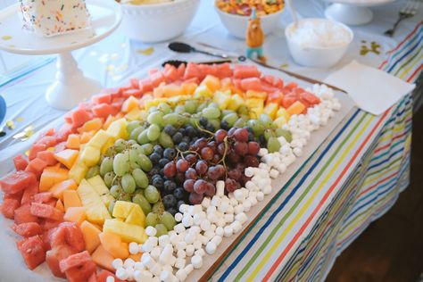 First Rainbow Birthday Party, Rainbow Birthday Snack Ideas, Rainbow Color Party Ideas For Adults, Color Theme First Birthday Party, Rainbow Friends Birthday Party Food, Fall Rainbow Birthday Party, Park Birthday Party Snacks, 1st Birthday Party Rainbow Theme, 3rd Birthday Rainbow Theme