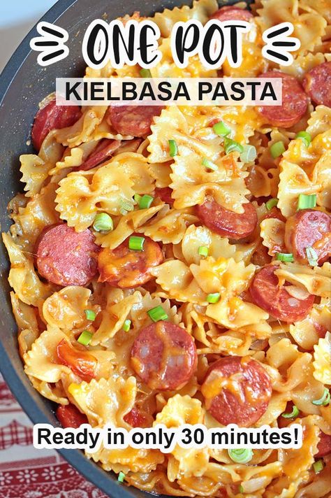 Kielbasa Pasta Recipes, Kielbasa Pasta, Resep Pasta, Kielbasa Recipes, Kielbasa Sausage, Cheesy Pasta, Pasta Dinner Recipes, God Mat, Sausage Pasta