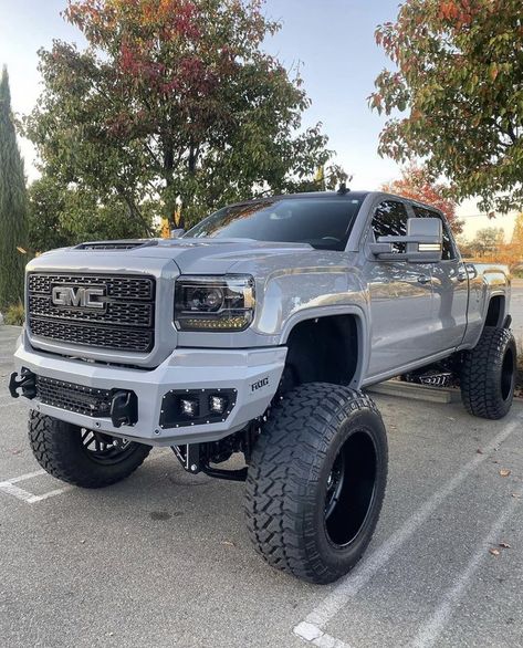 Nice Lifted Trucks, Lifted Chevy Trucks 1500, Black Gmc Truck, Big Lifted Trucks, Big Chevy Trucks, Gmc Denali Truck, Denali Truck, Lifted Gmc, Big Ford Trucks