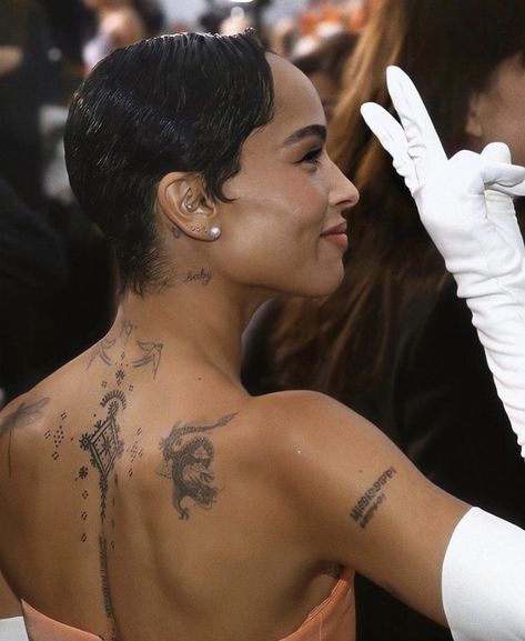 Female Hand Tattoo, Tattoo Ideas Female Hand, Zoe Kravitz Tattoos, Zoe Isabella Kravitz, African Tattoo, Small Girl Tattoos, Hand Tattoos For Women, Tattoo Ideas Female, Tattoo Project