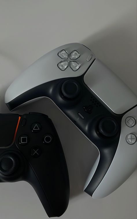 Aesthetic Ps5 Controller, Black Game Aesthetic, Ps5 Console Aesthetic, Video Gaming Aesthetic, Playstation Controller Aesthetic, Ps5 Aesthetic Wallpaper, Ps5 Controller Wallpaper, Playstation Aesthetic Wallpaper, Ps5 Aesthetic Setup