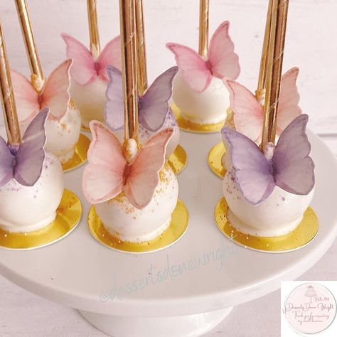 Fairy Cake Pops Cakepops, Dounats Decoration Birthday, Cake Pops Butterfly Theme, Cake Pops With Butterflies, Butterfly Pastel Birthday Party, Butterfly Cakepops Ideas, Butterfly Cakecicles, Butterfly Pretzel Rods, Butterfly Cake Pops Birthday