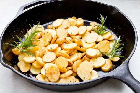 Buttery Potatoes, Parsley Recipes, Shredded Potatoes, Restaurant Dishes, French Cooking, Potato Dishes, Vegetable Sides, Vegetable Side Dishes, Home Recipes