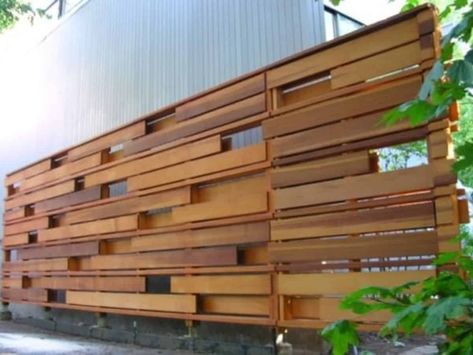 Gard Modern, Contemporary Fencing, Pagar Modern, Fancy Fence, Diy Backyard Fence, Diy Privacy Fence, Wood Fence Design, Modern Fence Design, Privacy Fence Designs