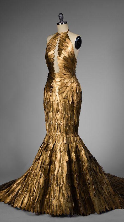 Gold Gilded Feather Couture Mermaid Gown - Etsy Gold Gown Aesthetic, Gold Feather Dress, Feather Evening Gown, Feather Couture, Gown Aesthetic, Golden Mermaid, Golden Feather, Golden Gown, Gown Designs