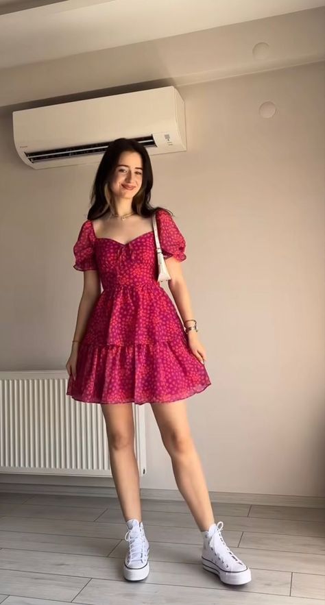 #partydress #summerwear #shopping #bohemiandress #vintage #dasterbalimurah #dasterbali #dressimport 40s Mode, Fest Outfits, Chique Outfits, Cute Dress Outfits, Trendy Dress Outfits, Looks Party, Everyday Fashion Outfits, Casual Day Outfits, Elegante Casual