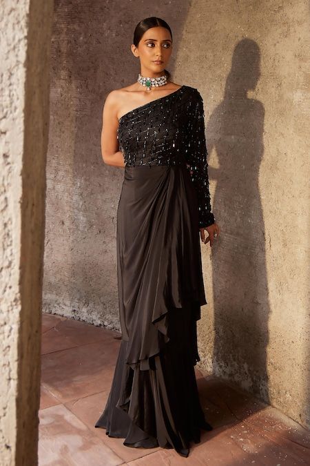 Buy Black Organza Embroidery Cutdana Husna Utsav One Shoulder Gown For Women by Nidhika Shekhar Online at Aza Fashions. Chanderi Kurta Designs, Layered Gown, Western Gown, Organza Embroidery, Gown For Women, Indian Party, Cocktail Night, Cocktail Outfit, Indo Western Dress