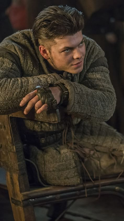 Ivar The Boneless Aesthetic, Ivar The Boneless Wallpaper, Vikings Ivar The Boneless, Vikings Ivar, Ivar Vikings, Viking Pictures, 4k Wallpaper Android, Alex Høgh Andersen, Sons Of Ragnar