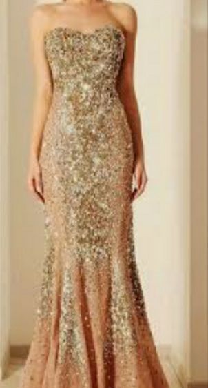 Jazmine grew up thinking she was a human, but when she got caught up … #vampire #Vampire #amreading #books #wattpad Diamond Prom Dresses, Evening Dress Collection, Gold Gown, Prom Dresses 2017, Best Prom Dresses, Party Kleidung, فستان سهرة, Gold Sequins, Gorgeous Gowns