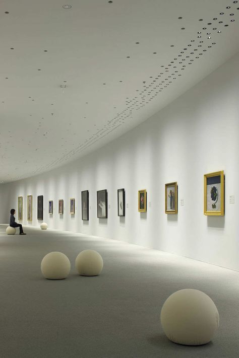 معرض فني, Contemporary Museum, San Myshuno, Visuell Identitet, Museum Interior, Museum Lighting, Museum Exhibition Design, Art Galleries Design, Art Gallery Interior