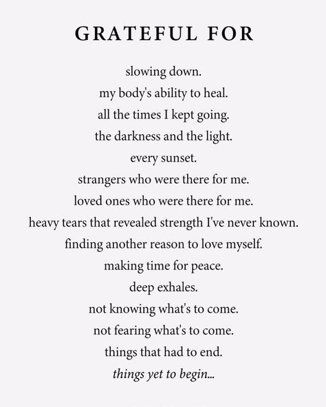 live life with love & gratitude, always happy thanksgiving, everyone🍂 A Thankful Heart Quotes, Yoga Thanksgiving Quote, Thankful For You Thanksgiving Quotes, Fall Gratitude Quotes, Quotes About Gratitude Be Grateful, Gratitude Quotes Thanksgiving, Thankful For Supportive People Quotes, Poems Of Gratitude, Practicing Gratitude Quotes