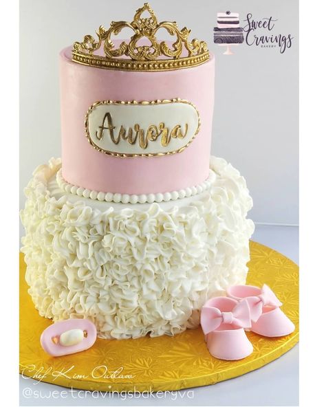 Princess Babyshower Cake #sweetcravingsbakeryva #princecake #princessbabyshower #princessbabyshowercake #babyshowercake #pink #pinkcake… Once Upon A Time Baby Shower Theme Girl, Once Upon A Time Cake, Princess Baby Shower Cake, Lila Grace, Baby Shower Princess Theme, Prince Cake, Pastel Baby Shower, Pooh Baby